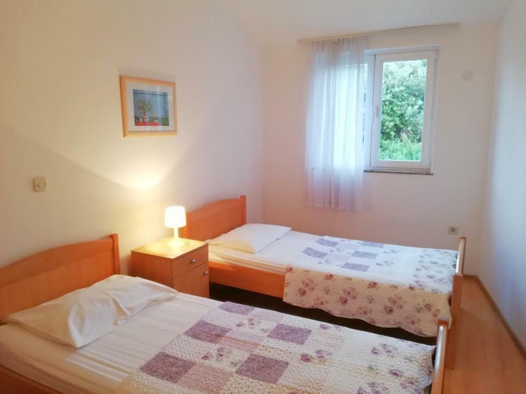 Apartments Roko Lalin Pakoštane Eksteriør bilde